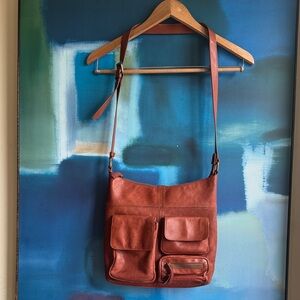 American Leather Co. Jordan Messenger Crossbody in the color Brandy